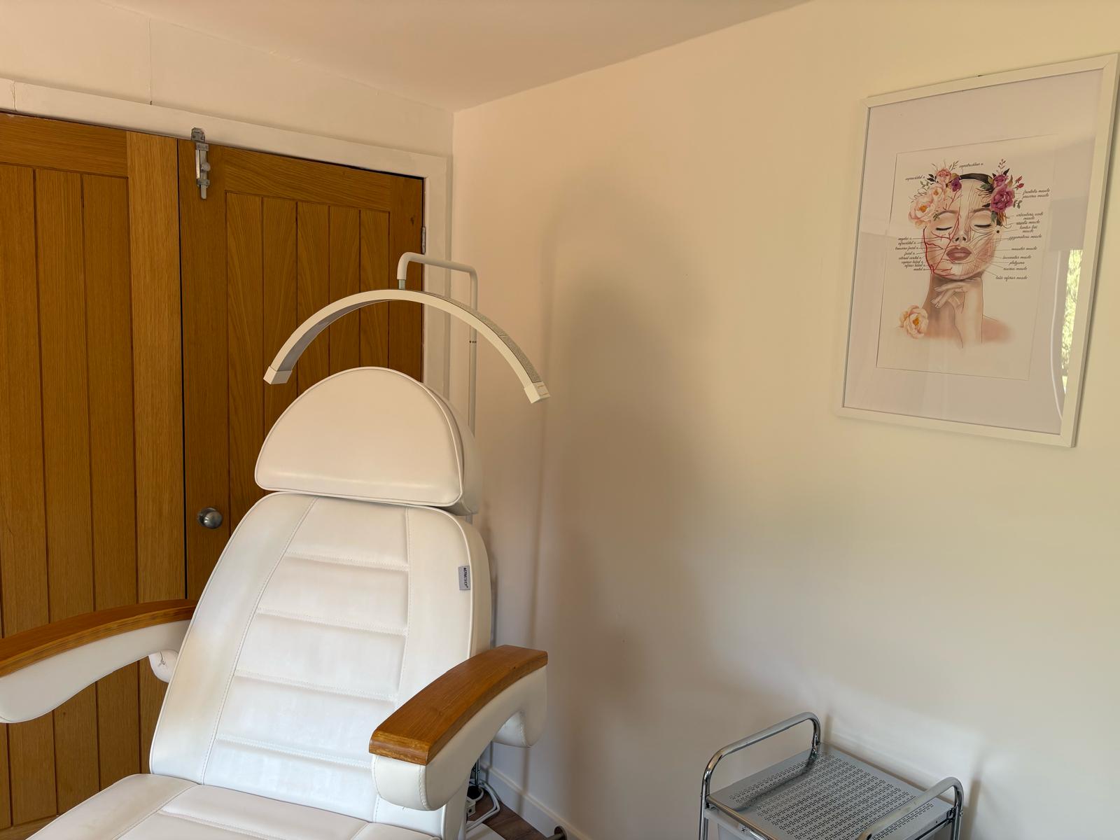 grange park garden house treatment chair